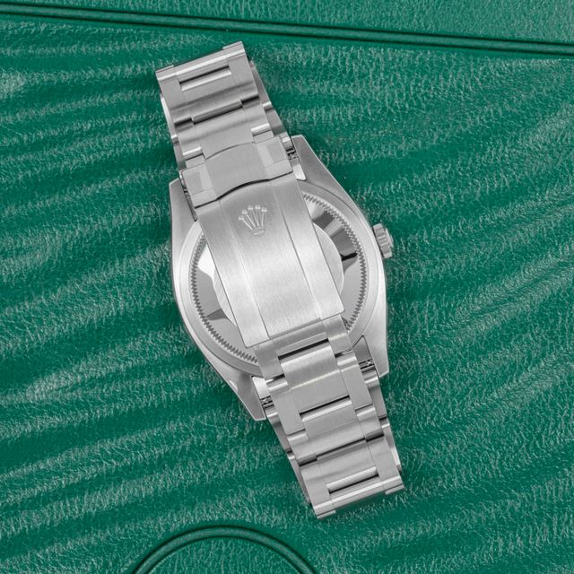 Rolex Oyster Perpetual 126000 Image 3